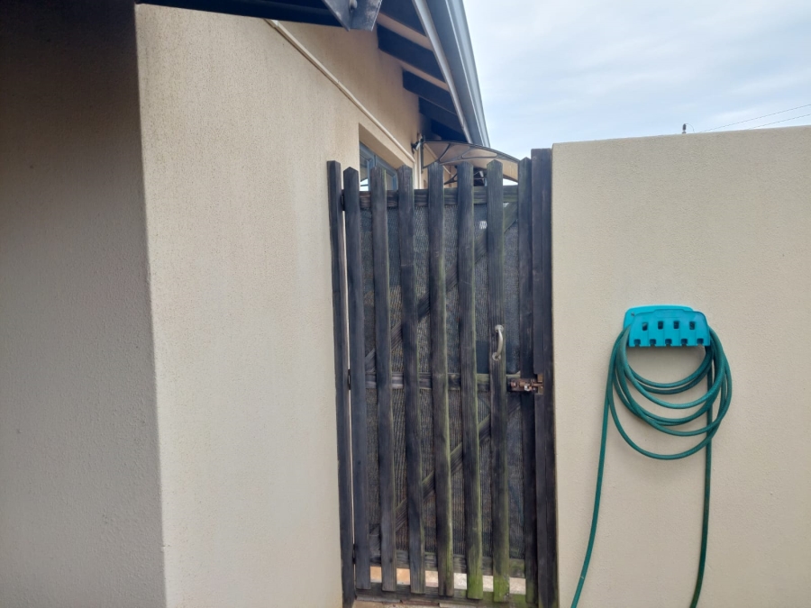 3 Bedroom Property for Sale in Kidds Beach Eastern Cape